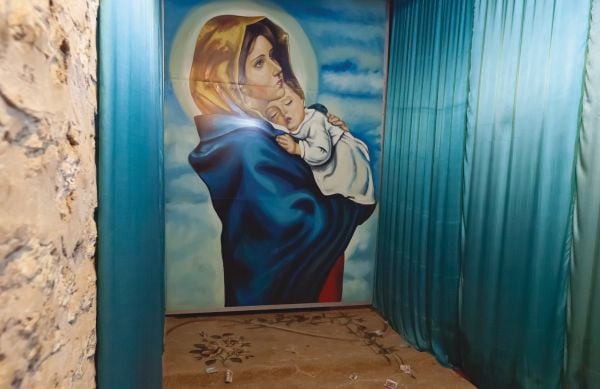 Book cover of Plastic Jesus: Xenia Nikolskaya, featuring a religious figure. Published by Kerber.