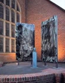 Book cover of Monheim am Rhein: Public Art. Published by Kerber.