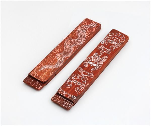 Book cover of Country bin pull’em: Looking back together. Published by Kerber.