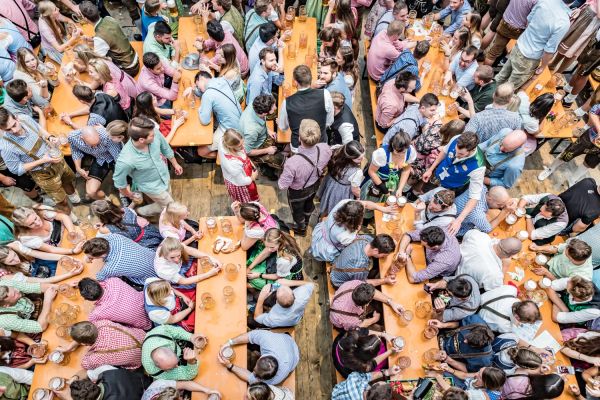 Book cover of What I See: Wolfgang Strassl; featuring concrete steps. Published by Kerber.