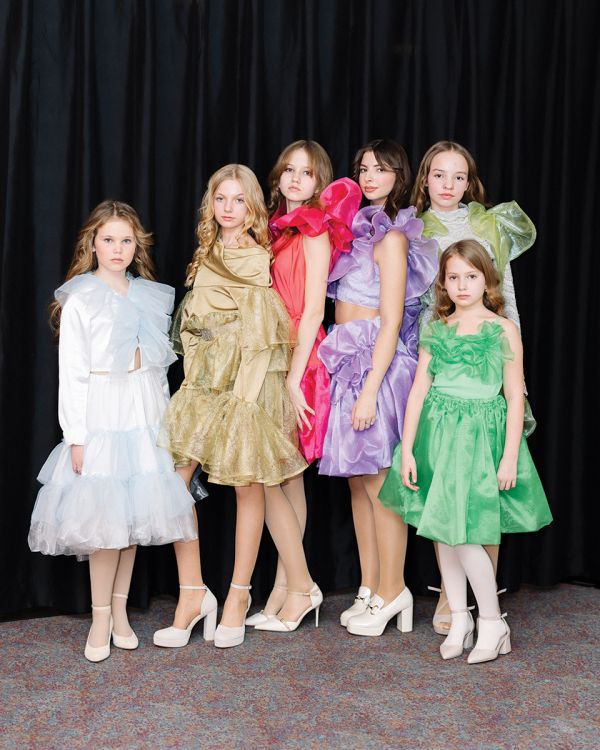 I Am Not Like Me. Versions of Becoming