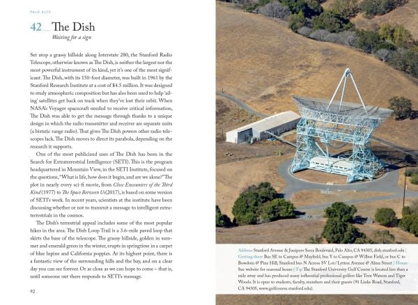 Small green microchip near center of dark green cover of '111 Places in Silicon Valley That You Must Not Miss', by Emons Verlag.