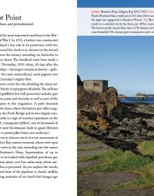 Book cover of 111 Places in Fife That You Shouldn't Miss, with a row of harbour houses. Published by Emons Verlag.