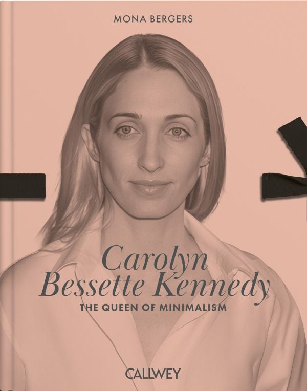 Carolyn Bessette Kennedy – Style Icon