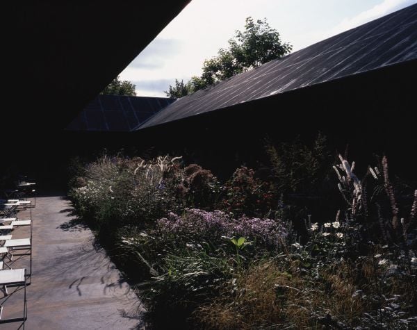 洋書 PETER ZUMTHOR THERME VALS Therme Vals Switzerland / Peter Zumthor – ideasgn