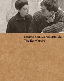 Book cover of Christo and Jeanne-Claude: The Early Years, with an early photo of the art duo gazing at each other. Published by Verlag Kettler.