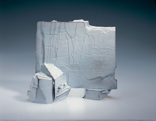 Book cover of Infinite Place: The Ceramic Art of Wayne Higby. Published by Arnoldsche Art Publishers.