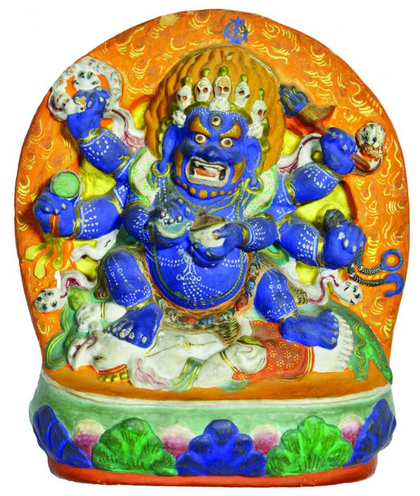 Book cover of Tsha-Tsha: Votivtafeln aus dem buddhistischen Kulturkreis; featuring a Buddhist art object. Published by Arnoldsche Art Publishers.