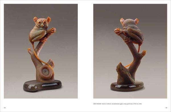 Book cover of Dreher Carvings: Gemstone Animals from Idar-Oberstein; with a colourful gemstone toad sculpture. Published by Arnoldsche Art Publishers.