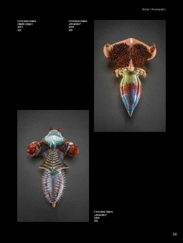 2 abstract black and brown sculptures on black cover, Ceramic Horizons in white font, arnoldsche to lower right corner