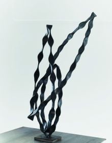 Book cover of Gabriele Kutschera: Forged Iron - Jewellery - Paper, featuring an iron sculpture. Published by Arnoldsche Art Publishers.