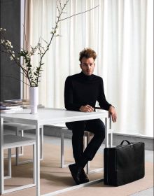 Book cover of TSATSAS, past present future, with a large black leather bag on metal stand. Published by Arnoldsche Art Publishers.