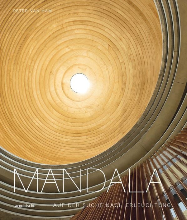 Book cover of Mandala – Auf der Suche nach Erleuchtung, Heilige Geometrie in den spirituellen Ku?nsten der Welt, with the Punchbowl Mosque Oculus ceiling in Sydney. Published by Arnoldsche Art Publishers.