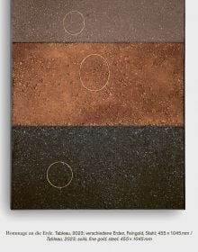 Book cover of Elisabeth Holder: From Jewellery to Contextual Art / Vom Schmuck zur Kontextuellen Kunst. Published by Arnoldsche Art Publishers.