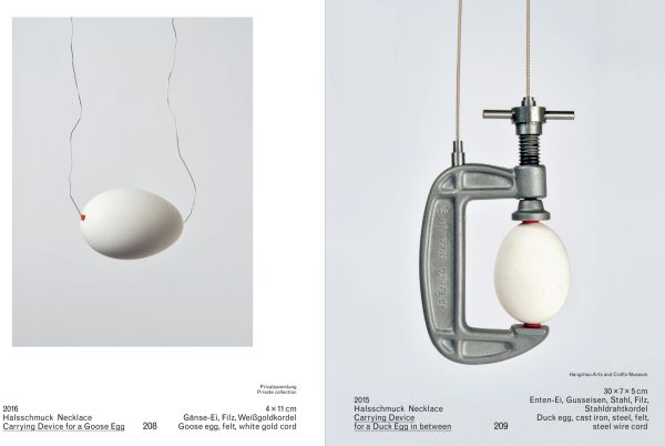 Book cover of Sigurd Bronger: Wearables / Trag-Objekte. Published by Arnoldsche Art Publishers.