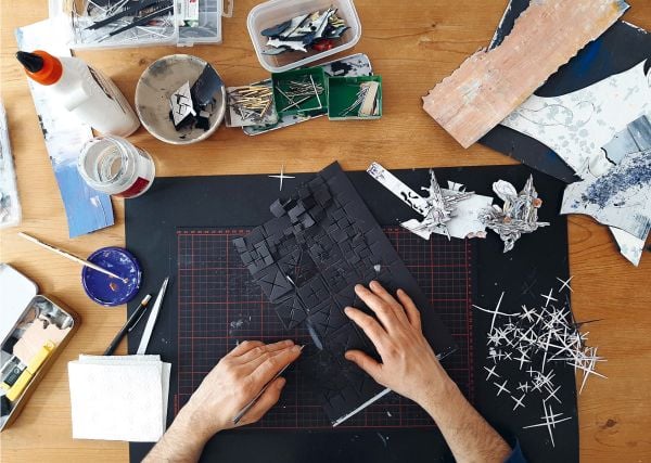 Book cover of Attai Chen: All the World’s a Stage. Published by Arnoldsche Art Publishers.