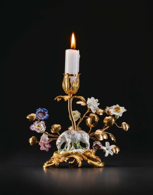 Book cover of Courtly Pleasures: Table Decorations as a Reflection of Baroque Society; featuring two ceramic figurines. Published by Arnoldsche Art Publishers.