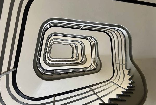 Book cover of Martin Elsaesser: Bridging the Ages. Published by Avedition Gmbh.