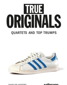 Book cover of True Originals: Quartets and top trumps, with a white adidas sneaker with blue stripes. Published by Seltmann Publishers.