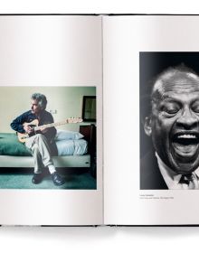 Book cover of Nineties Spirit: Music Caught on Camera, featuring Kurt Cobain playing guitar and singing on stage. Published by teNeues Books.