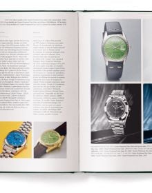 Dark green cover of 'The Watch Book Rolex: 3rd updated and extended edition', by teNeues Books.