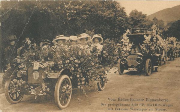 Book cover of Baden-Baden: The Hidden Motor City: Fascinating Automotive History with Benz, Caracciola & Co., with profile of motor car. Published by teNeues Books.