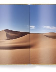 Book cover of Morocco; featuring a modern house surrounded by cacti. Published by teNeues Books.