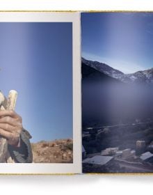 Book cover of Morocco; featuring a modern house surrounded by cacti. Published by teNeues Books.