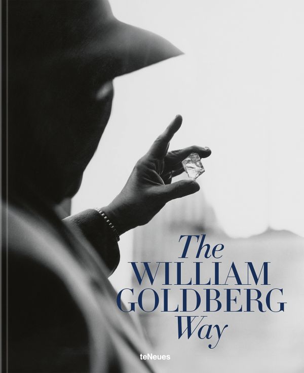 Book cover of The William Goldberg Way; featuring a figure holding up a large diamond. Published by teNeues Books.