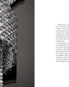 Book cover of The William Goldberg Way; featuring a figure holding up a large diamond. Published by teNeues Books.