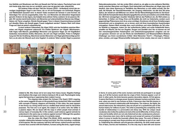 Book cover of Animal: Laura Gaiser; featuring a person dressed as a shrimp. Published by Verlag Kettler.