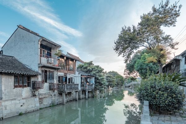 Jiangnan from the Perspective of Cultural Relics