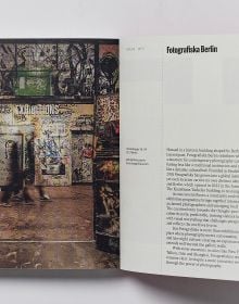Book cover of Berlin; featuring to top of a TV tower. Published by Helmin & Sorgenfri.