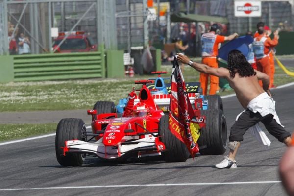 Book cover of Formula 1: By those who were there. Published by Helmin & Sorgenfri.