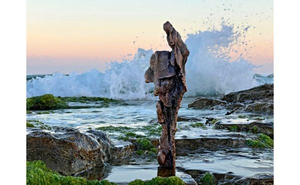 Book cover of Ahuva Zeloof, Faith, featuring a stone sculpture. Published by Silvana.