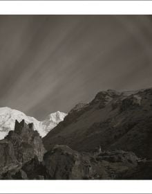 Book cover of Kenro Izu: Soul Places featuring a vast mountainous landscape. Published by Silvana.
