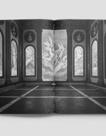 Pale grey and off-white cover of 'Felice Limosani. Pezzi di Pace', by Forma Edizioni.