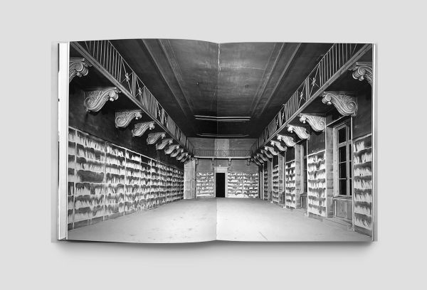 Grey book cover of Parmiggiani. Published by Forma Edizioni.