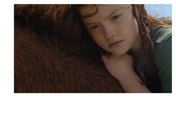 Book cover of Supernatural, featuring a misty rocky terrain. Published by Forma Edizioni.