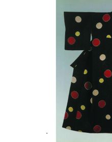 Book cover of Fashioning Kimono, with a pink kimono fabric with rose design. Published by 5 Continents Editions.