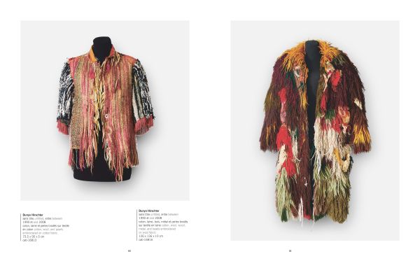 Beige book cover of Theatre, Art Brut - The Collection, featuring a red theatre stage set and auditorium. Published by 5 Continents Editions.