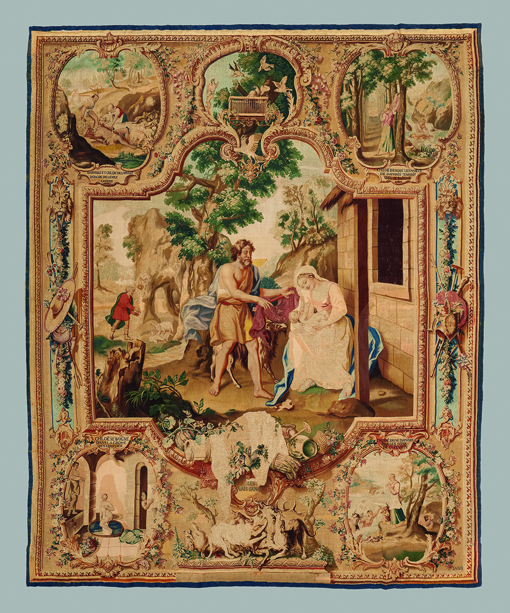 Book cover of The Decorative Arts, Volume 1: Sculptures, enamels, maiolicas and tapestries, featuring a cream statue of woman in large dress, holding book in right hand. Published by 5 Continents Editions.