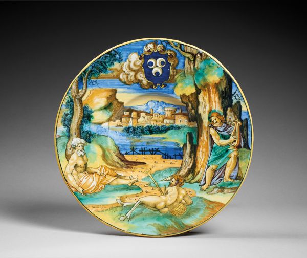 Book cover of The Decorative Arts, Volume 1: Sculptures, enamels, maiolicas and tapestries, featuring a cream statue of woman in large dress, holding book in right hand. Published by 5 Continents Editions.