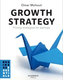 Book cover of Growth Strategy: Pricing Strategies for Startups, with an origami animal made of blue paper. Published by Lannoo Publishers.