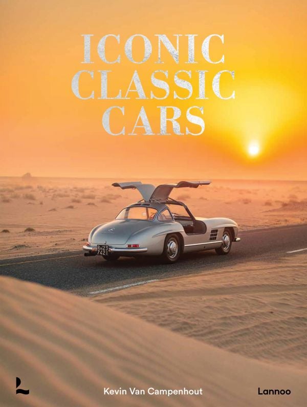 Book cover of Iconic Classic Cars; featuring a silver Mercedes-Benz 300 SL Gullwing. Published by Lannoo Publishers.