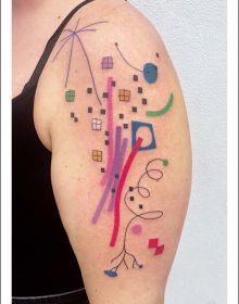 Book cover of Happy Tattoos: The Best Fun-Loving Tattoo Artists; featuring three tattoos: a dinosaur on a skateboard, a penguin with a bow on its head, and a dragon shouting through megaphone. Published by Lannoo Publishers.