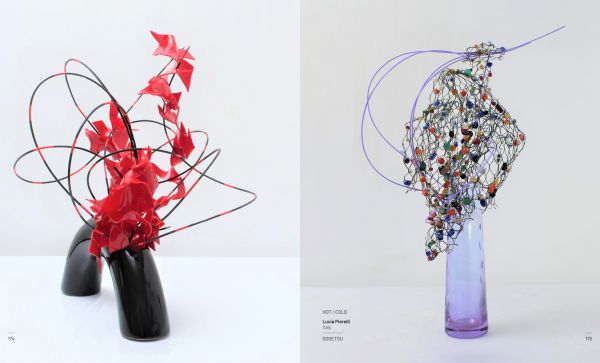 Book cover of Ikebana. Opposites Attract. Published by Stichting.