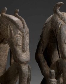 Book cover of Jan Strybol's Central Nigerian Art Revisited, featuring a Nigerian carved wood sculpture of female figure. Published by Stichting.