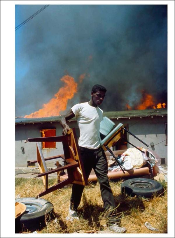 Book cover of Co Rentmeester: Witnessing Life; featuring basketball player Michael Jordan airborne with basketball in hand. Published by Lannoo Publishers.