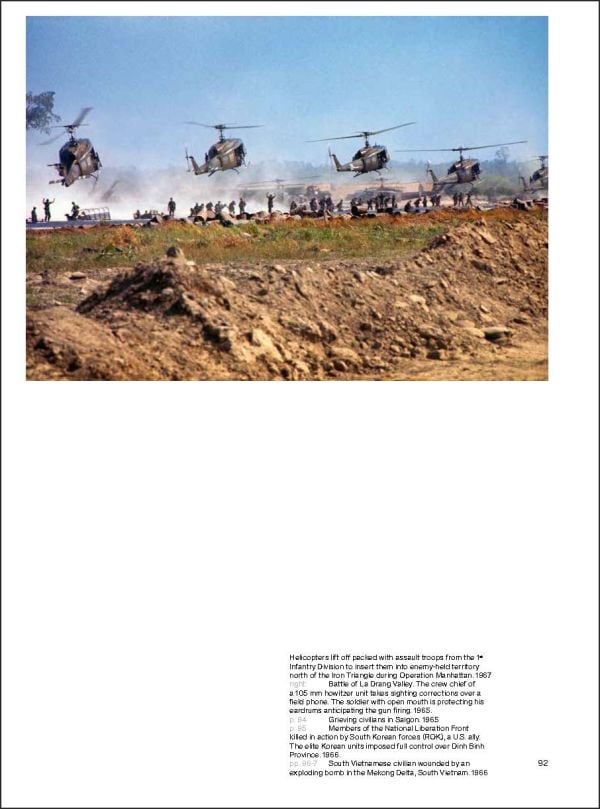 Book cover of Co Rentmeester: Witnessing Life; featuring basketball player Michael Jordan airborne with basketball in hand. Published by Lannoo Publishers.